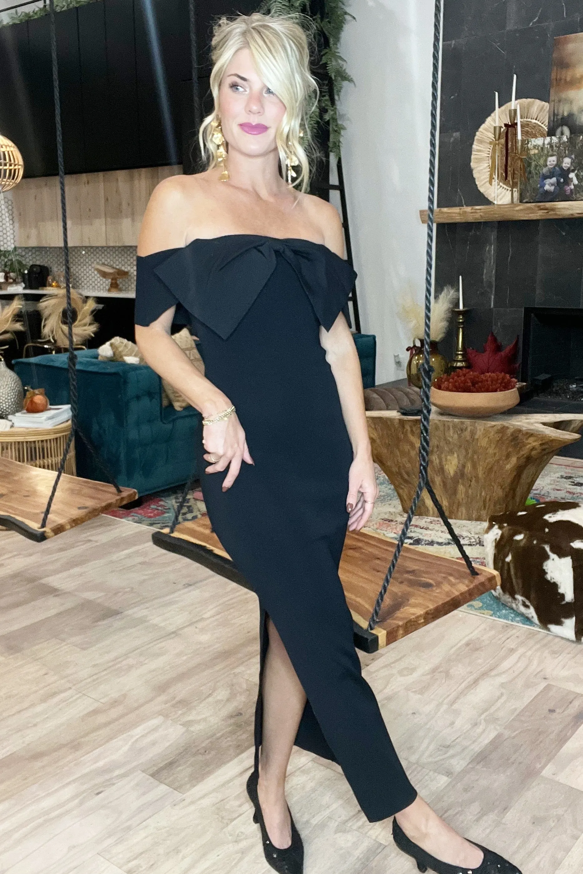 Black Off Shoulder Bow Dress (pre-order)