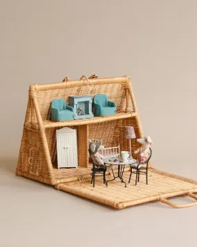 Braided A-Frame Dollhouse