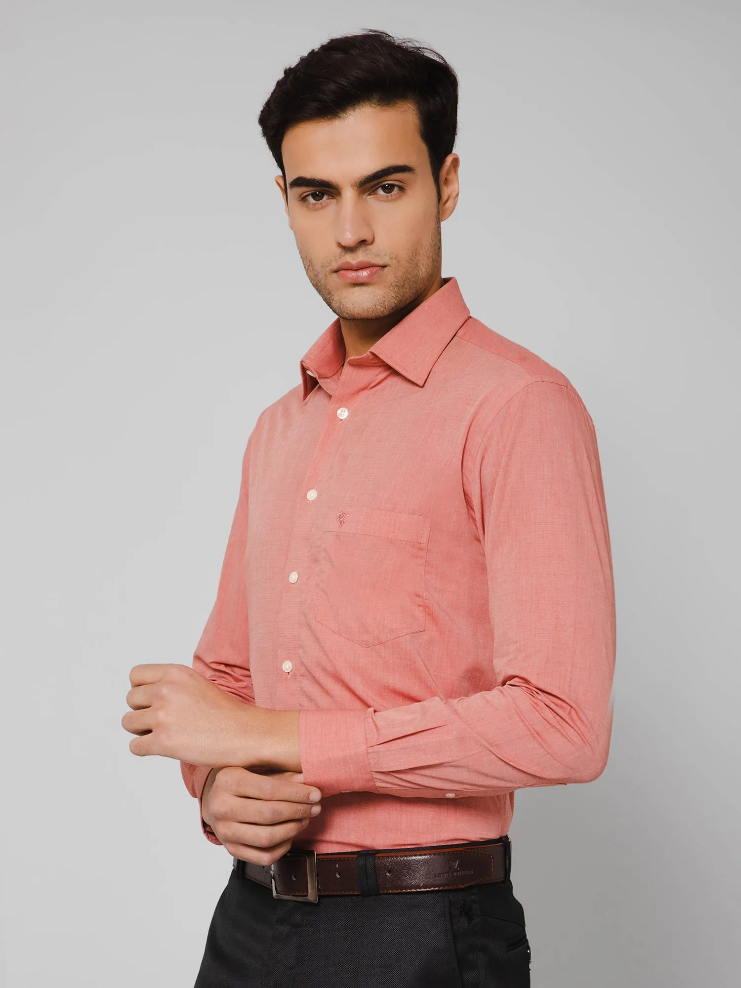 Men Red Cotton Blend Solid Full Sleeves Regular Fit Formal Shirt with Pocket