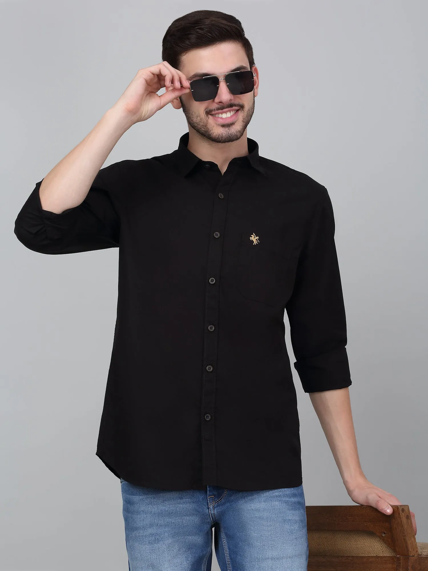 Men's Black Solid Full Sleeve Casual Shirt