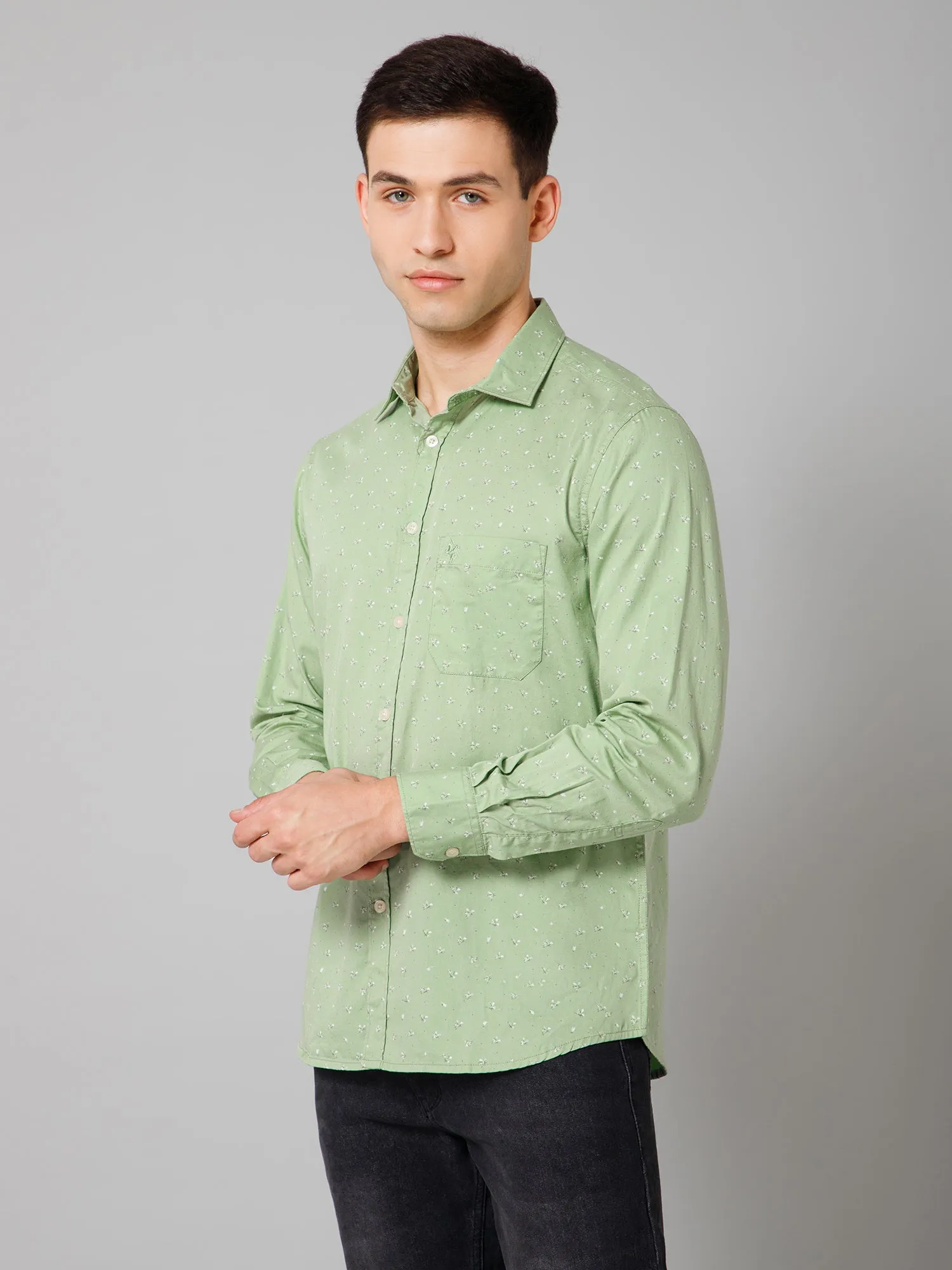 Men's Green Casual Floral Print Full Sleeve Shirt