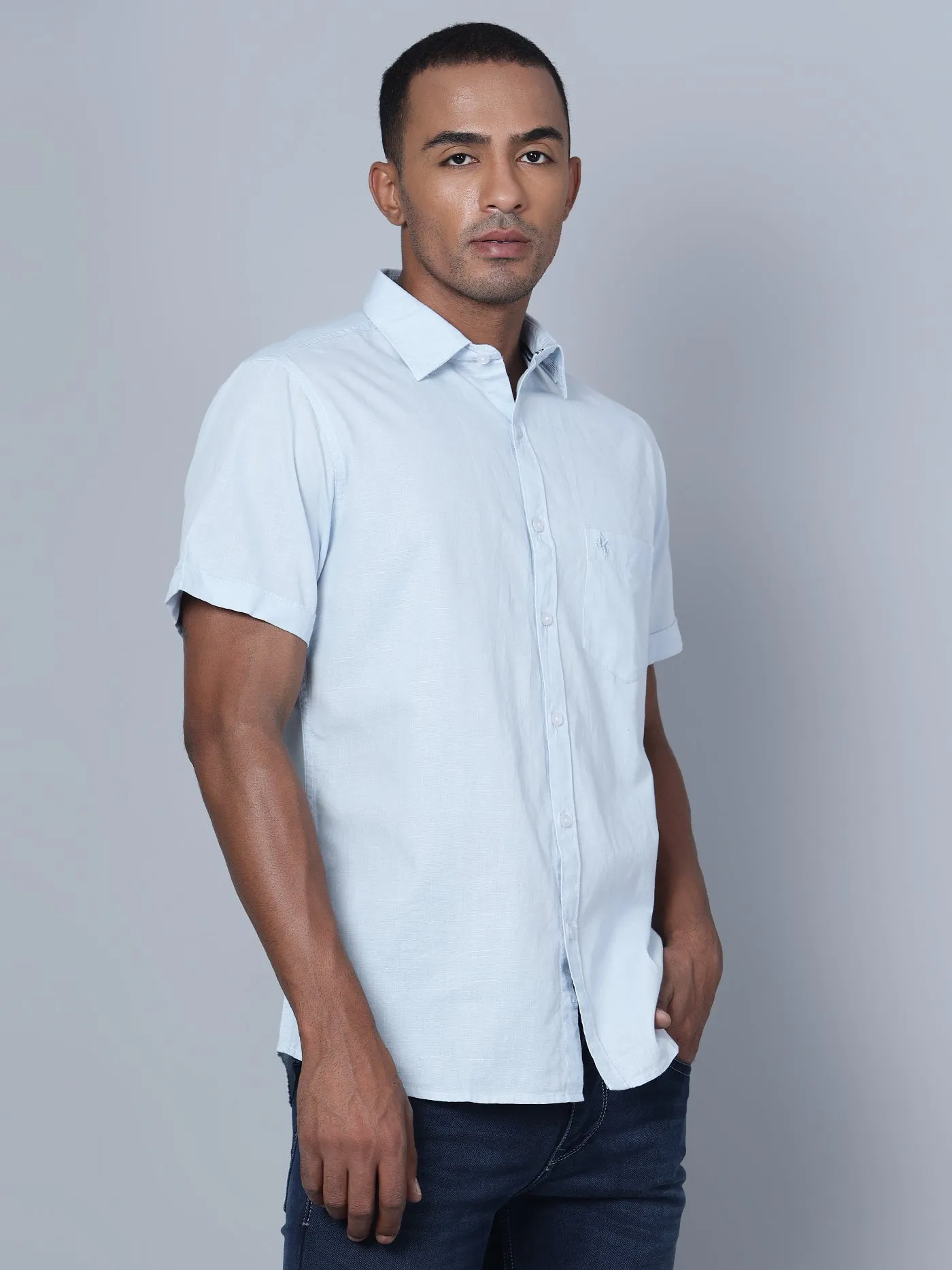 Men's Light Blue Casual Plain Half Sleeve Shirt