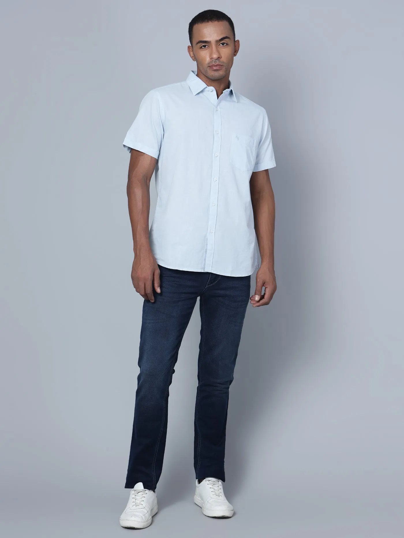 Men's Light Blue Casual Plain Half Sleeve Shirt