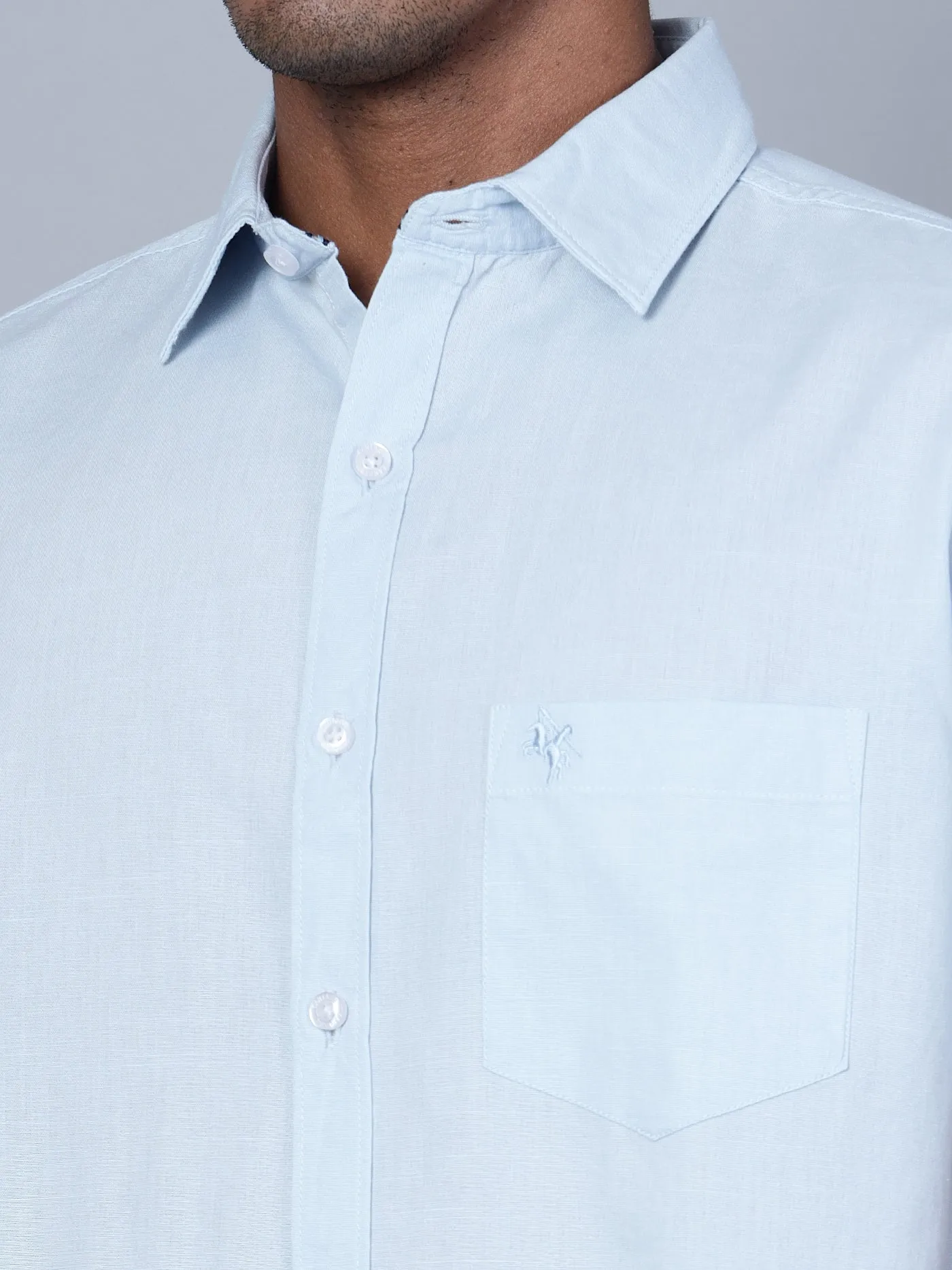 Men's Light Blue Casual Plain Half Sleeve Shirt