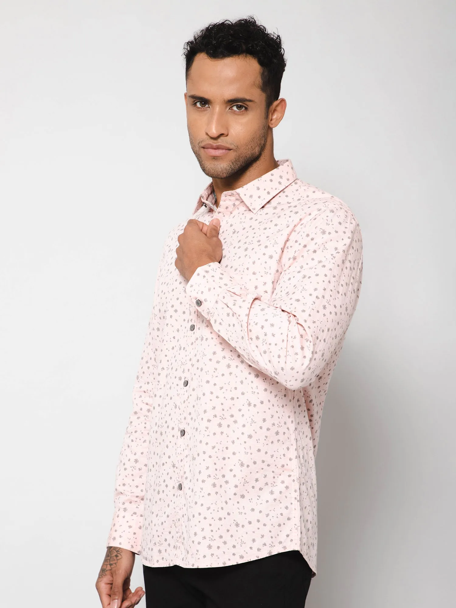 Men's Light Pink Casual Floral Print Full Sleeve Shirt