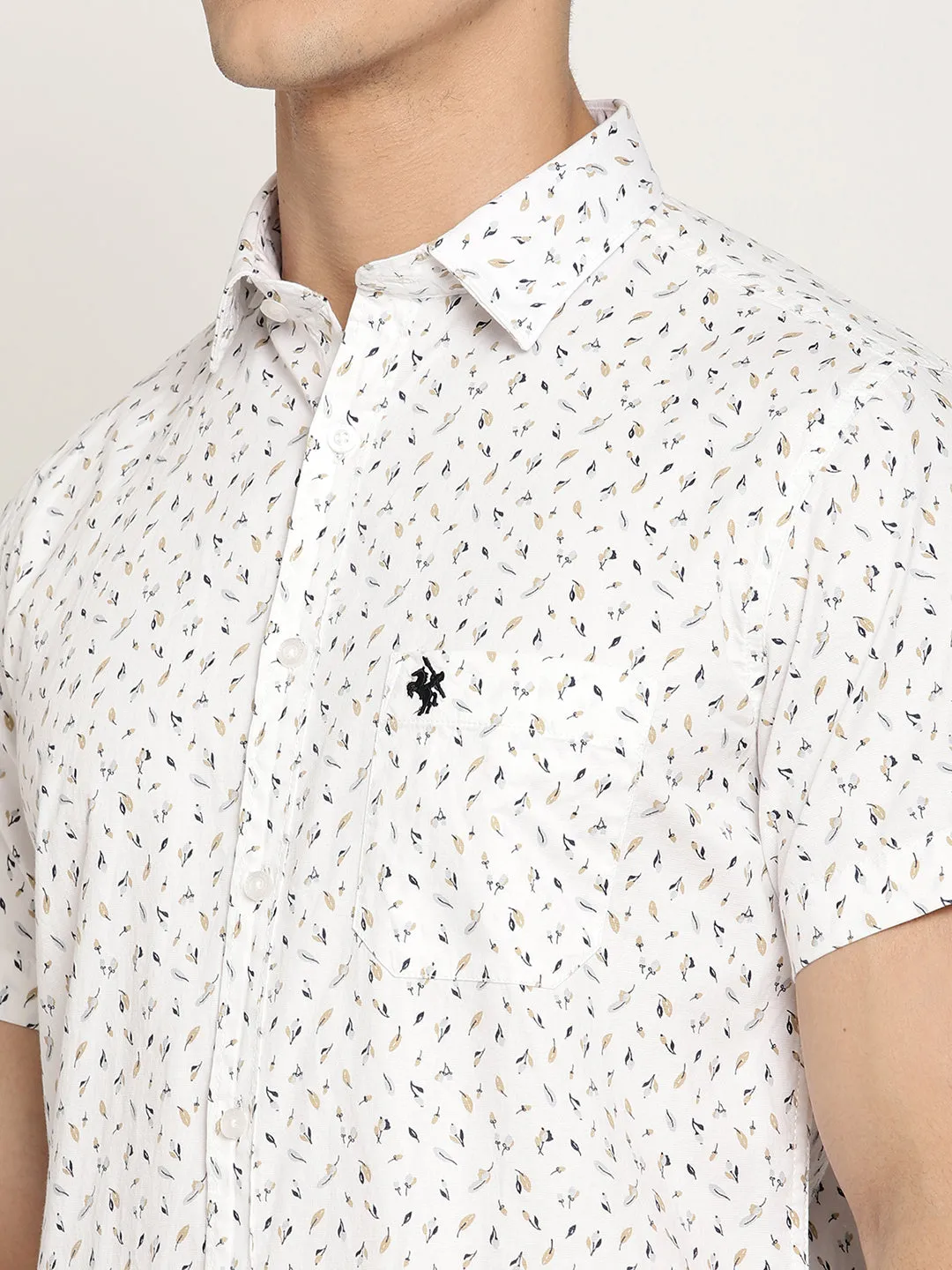 Men's White Casual Floral Print Half Sleeve Shirt