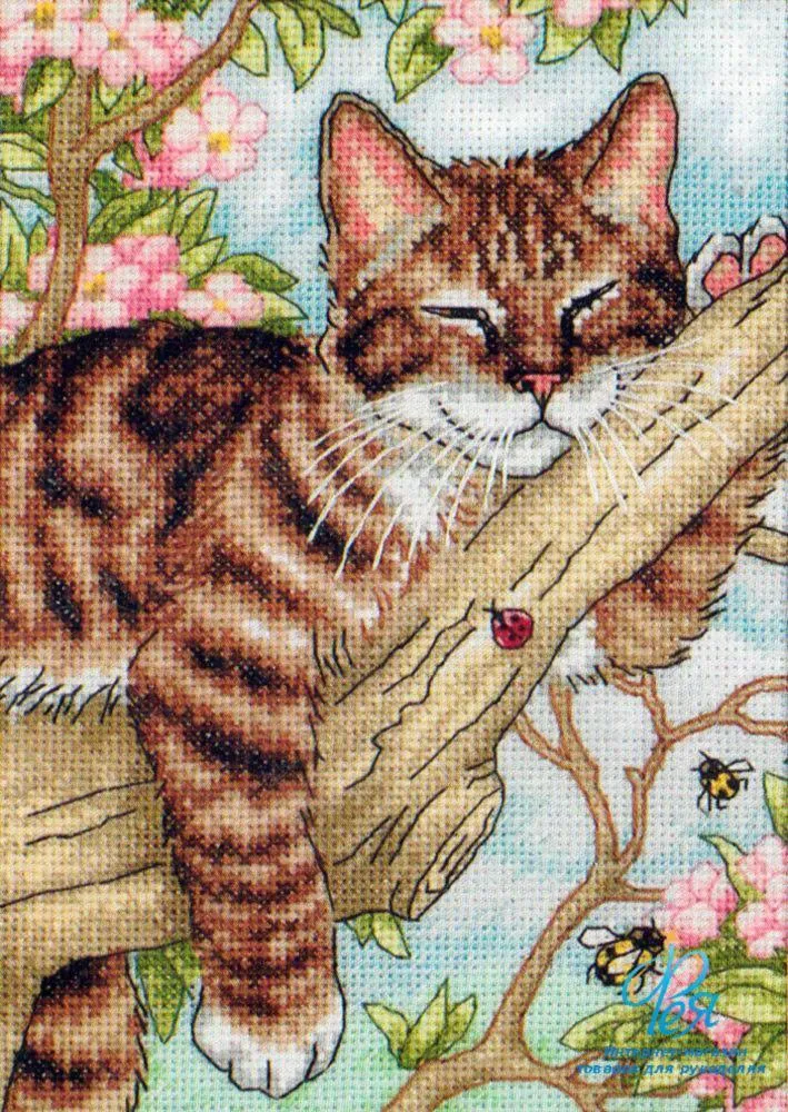 NAPPING KITTEN, Counted Cross Stitch Kit, 18 count white Aida, DIMENSIONS, Gold Collection (65090)