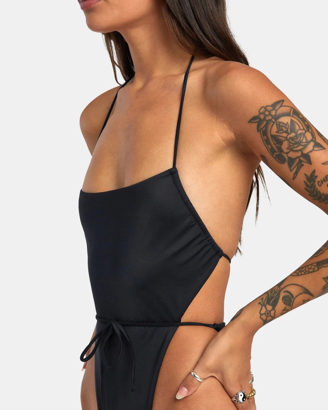 Solid Swenddal One-Piece Swimsuit - Black