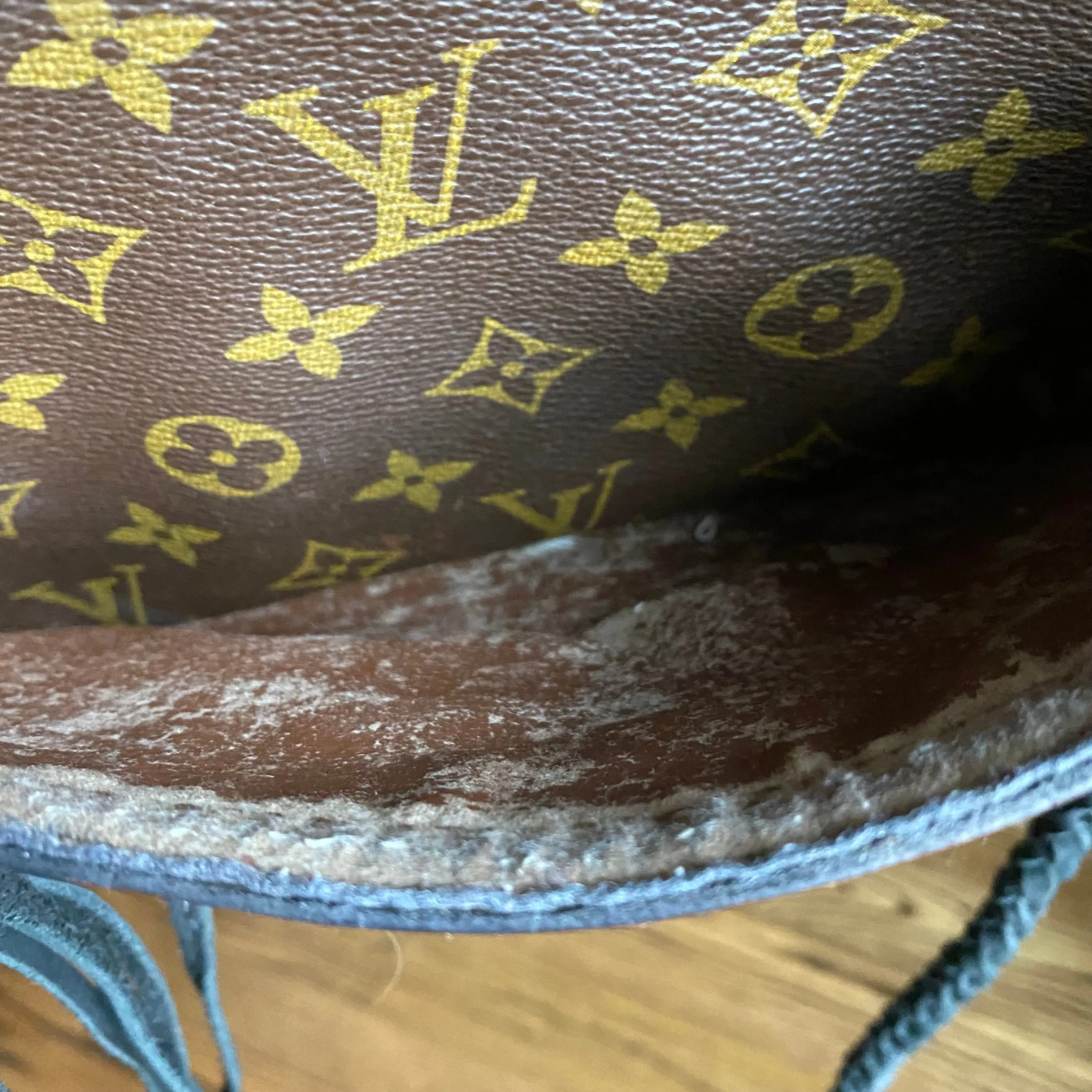 The Cockatiel - Vintage Monogram in Black Crossbody